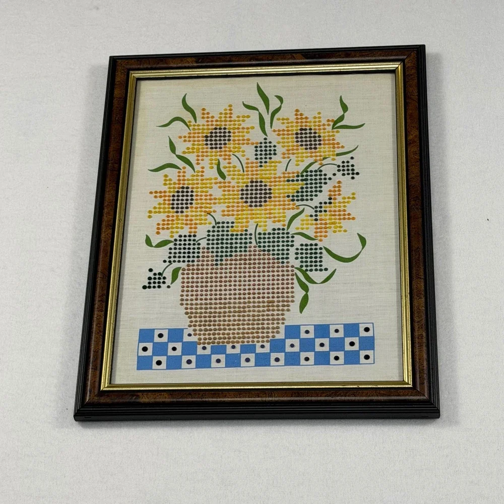Vintage Framed Sunflower Raised Dot Art Folk Style Floral Decor 10.5x12.5
